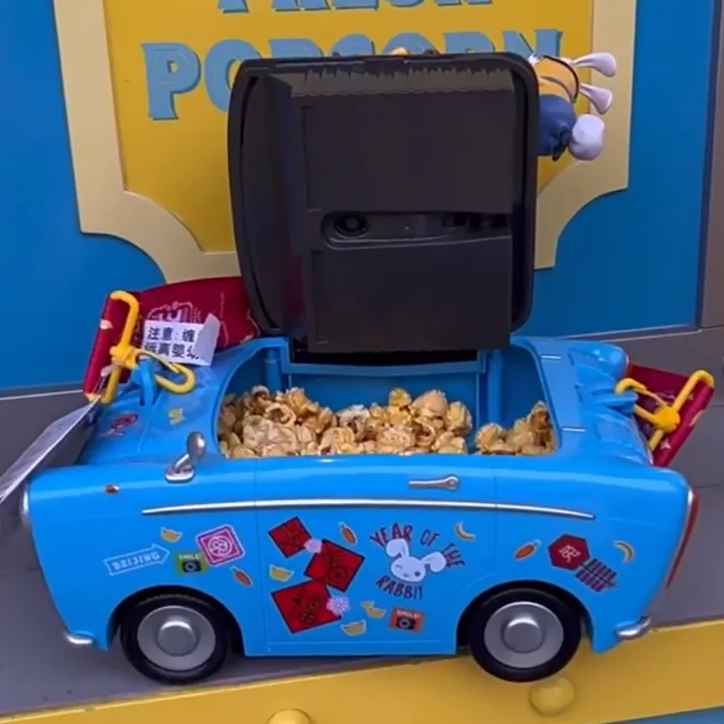 Universal Studios Minions Popcorn Bucket - Image 3